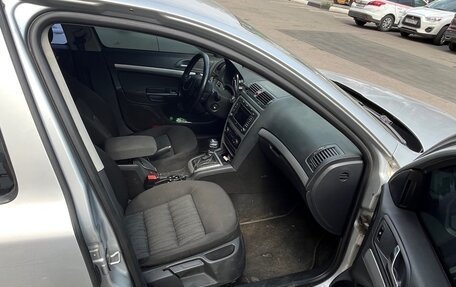 Skoda Octavia, 2011 год, 700 000 рублей, 11 фотография