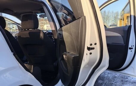 Chevrolet Aveo III, 2015 год, 850 000 рублей, 14 фотография