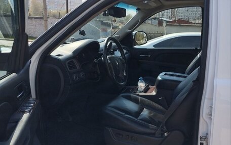 Chevrolet Tahoe III, 2013 год, 2 550 000 рублей, 15 фотография