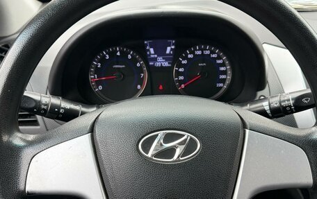 Hyundai Solaris II рестайлинг, 2012 год, 750 000 рублей, 12 фотография