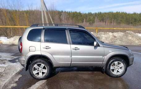 Chevrolet Niva I рестайлинг, 2011 год, 419 089 рублей, 6 фотография