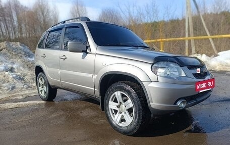 Chevrolet Niva I рестайлинг, 2011 год, 419 089 рублей, 2 фотография