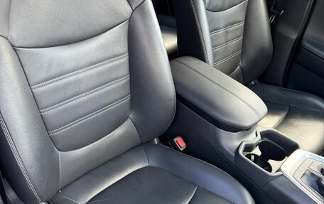 Toyota RAV4, 2021 год, 4 200 000 рублей, 14 фотография