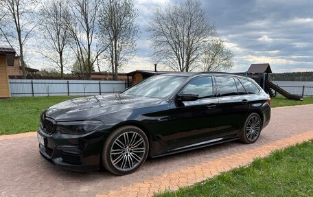 BMW 5 серия, 2018 год, 3 600 000 рублей, 3 фотография
