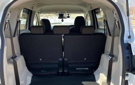 Toyota Sienta II, 2016 год, 1 450 000 рублей, 17 фотография