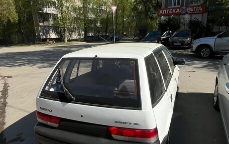 Suzuki Swift II, 1997 год, 108 000 рублей, 2 фотография