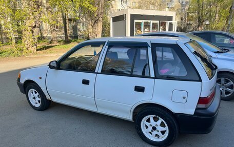 Suzuki Swift II, 1997 год, 108 000 рублей, 28 фотография