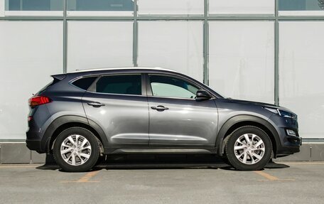 Hyundai Tucson III, 2019 год, 2 500 000 рублей, 8 фотография