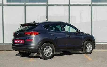 Hyundai Tucson III, 2019 год, 2 500 000 рублей, 2 фотография