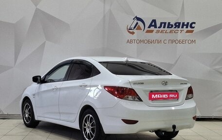 Hyundai Solaris II рестайлинг, 2013 год, 770 000 рублей, 5 фотография