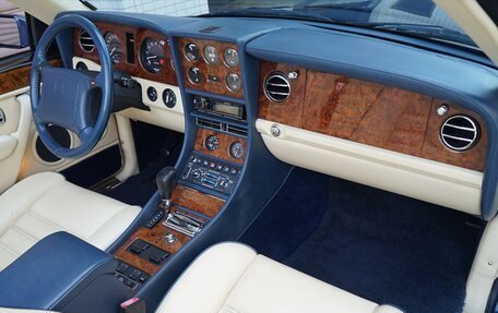 Bentley Azure II, 1995 год, 9 200 000 рублей, 24 фотография