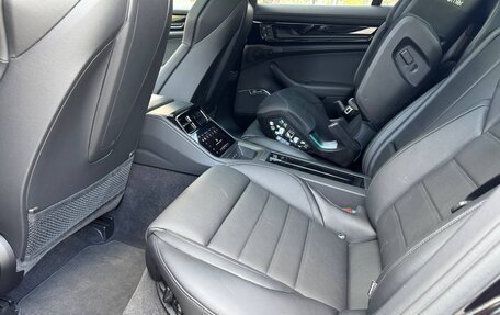 Porsche Panamera, 2024 год, 27 000 000 рублей, 13 фотография
