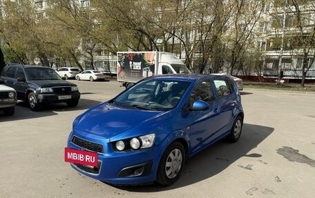 Chevrolet Aveo III, 2012 год, 600 000 рублей, 2 фотография