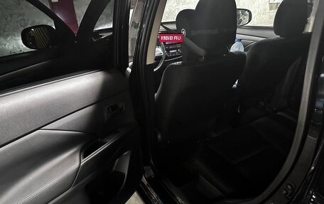 Mitsubishi Outlander III рестайлинг 3, 2013 год, 1 430 000 рублей, 13 фотография