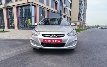 Hyundai Solaris II рестайлинг, 2012 год, 820 000 рублей, 7 фотография