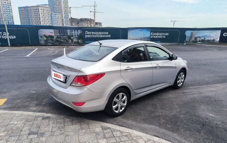 Hyundai Solaris II рестайлинг, 2012 год, 820 000 рублей, 9 фотография