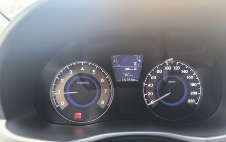 Hyundai Solaris II рестайлинг, 2012 год, 820 000 рублей, 25 фотография