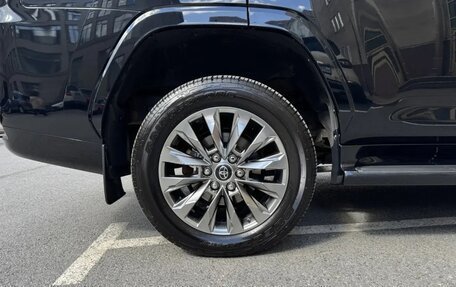 Toyota Land Cruiser, 2021 год, 11 990 000 рублей, 9 фотография