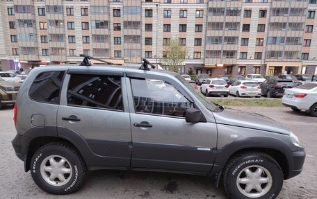 Chevrolet Niva I рестайлинг, 2011 год, 380 000 рублей, 5 фотография