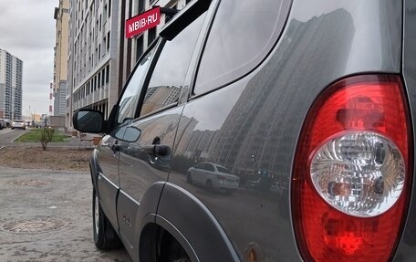 Chevrolet Niva I рестайлинг, 2011 год, 380 000 рублей, 8 фотография