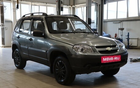 Chevrolet Niva I рестайлинг, 2015 год, 549 990 рублей, 3 фотография