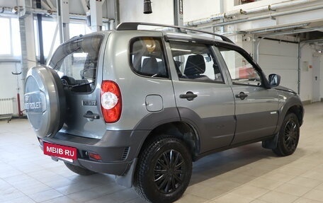 Chevrolet Niva I рестайлинг, 2015 год, 549 990 рублей, 5 фотография