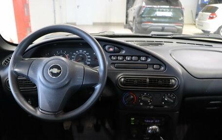 Chevrolet Niva I рестайлинг, 2015 год, 549 990 рублей, 12 фотография