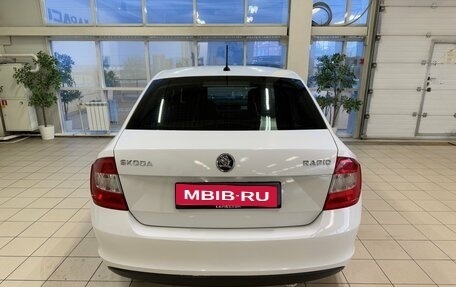 Skoda Rapid I, 2015 год, 660 000 рублей, 4 фотография