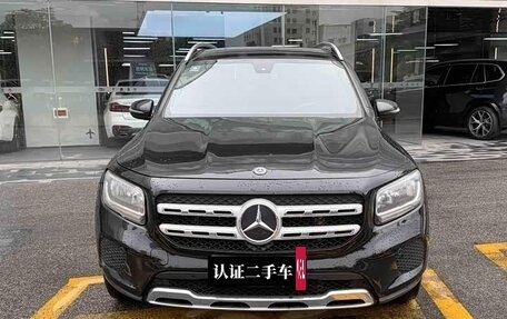 Mercedes-Benz GLB, 2021 год, 1 740 000 рублей, 2 фотография