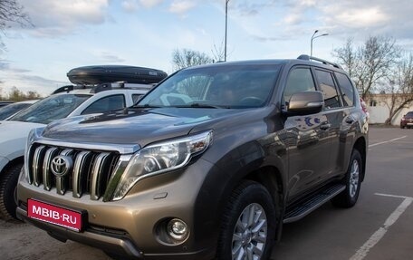 Toyota Land Cruiser Prado 150 рестайлинг 2, 2015 год, 3 696 000 рублей, 1 фотография