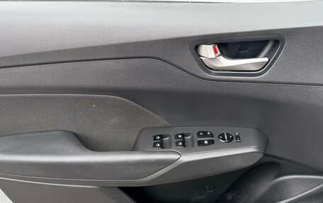 Hyundai Solaris II рестайлинг, 2017 год, 1 346 000 рублей, 18 фотография