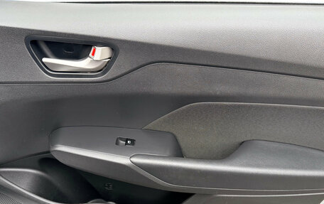 Hyundai Solaris II рестайлинг, 2017 год, 1 346 000 рублей, 19 фотография