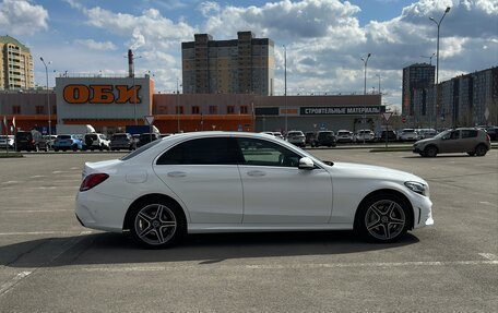 Mercedes-Benz C-Класс, 2019 год, 3 100 000 рублей, 10 фотография
