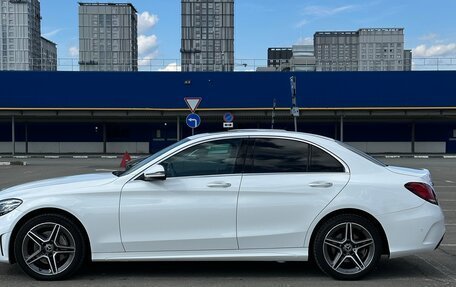 Mercedes-Benz C-Класс, 2019 год, 3 100 000 рублей, 4 фотография