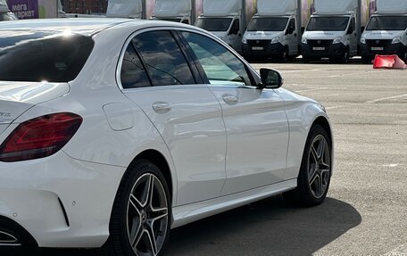 Mercedes-Benz C-Класс, 2019 год, 3 100 000 рублей, 8 фотография