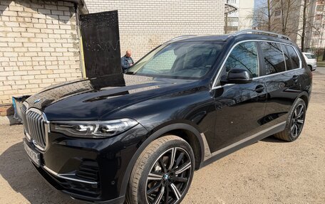BMW X7, 2021 год, 8 990 000 рублей, 3 фотография