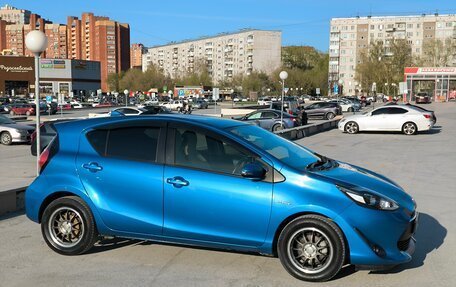 Toyota Aqua I, 2017 год, 1 330 000 рублей, 8 фотография