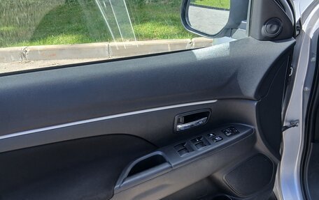 Mitsubishi ASX I рестайлинг, 2011 год, 820 000 рублей, 15 фотография