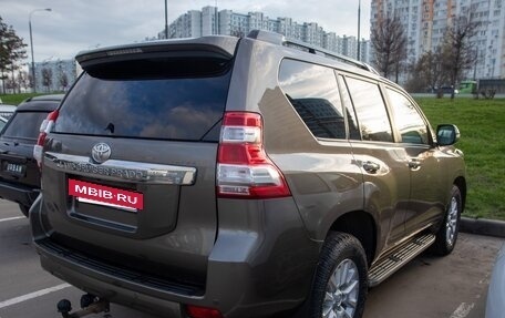 Toyota Land Cruiser Prado 150 рестайлинг 2, 2015 год, 3 696 000 рублей, 4 фотография