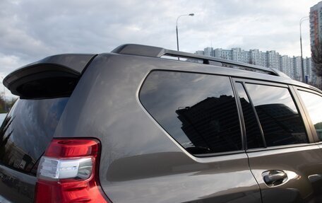 Toyota Land Cruiser Prado 150 рестайлинг 2, 2015 год, 3 696 000 рублей, 16 фотография