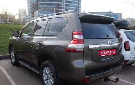Toyota Land Cruiser Prado 150 рестайлинг 2, 2015 год, 3 696 000 рублей, 12 фотография