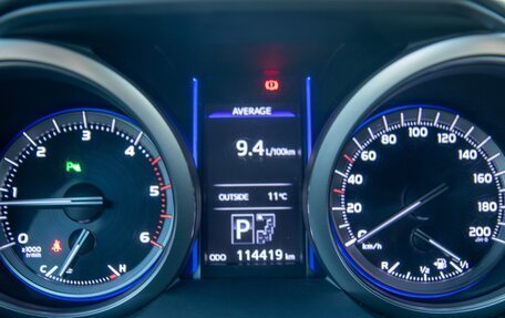 Toyota Land Cruiser Prado 150 рестайлинг 2, 2015 год, 3 696 000 рублей, 38 фотография