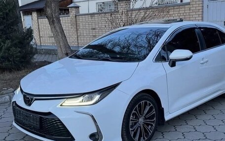 Toyota Corolla, 2022 год, 1 630 000 рублей, 3 фотография