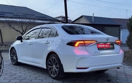 Toyota Corolla, 2022 год, 1 630 000 рублей, 9 фотография