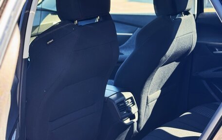 Peugeot 3008 II, 2018 год, 1 660 000 рублей, 10 фотография
