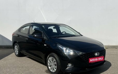 Hyundai Solaris II рестайлинг, 2021 год, 1 530 000 рублей, 3 фотография