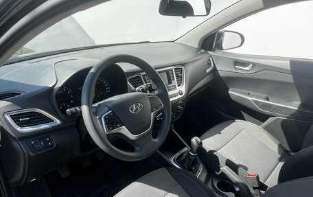 Hyundai Solaris II рестайлинг, 2021 год, 1 530 000 рублей, 21 фотография