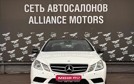 Mercedes-Benz E-Класс, 2012 год, 1 250 000 рублей, 2 фотография