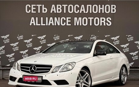 Mercedes-Benz E-Класс, 2012 год, 1 250 000 рублей, 3 фотография