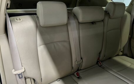 Toyota Land Cruiser Prado 150 рестайлинг 2, 2013 год, 3 695 000 рублей, 13 фотография